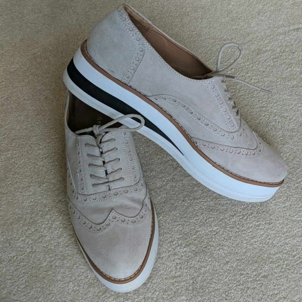Madden Girl platform oxfords